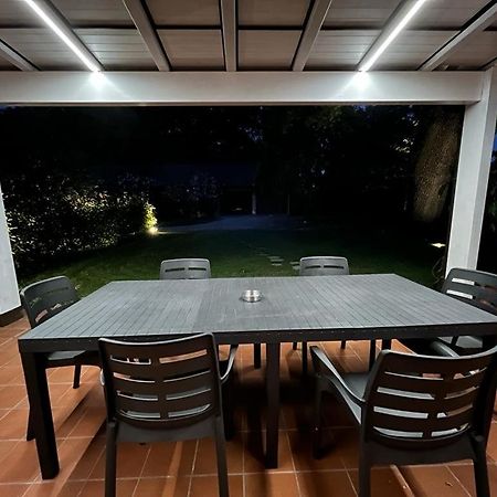 Tenuta Ferrari Cortile Zewnętrze zdjęcie