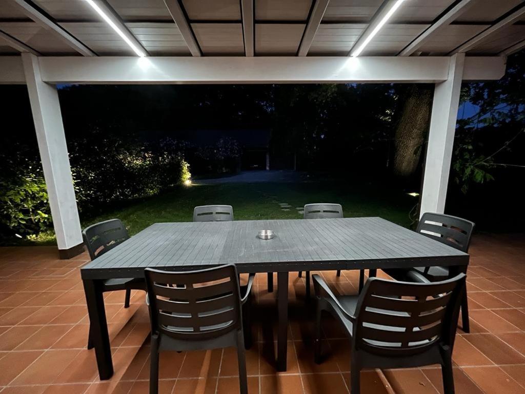 Tenuta Ferrari Cortile Zewnętrze zdjęcie